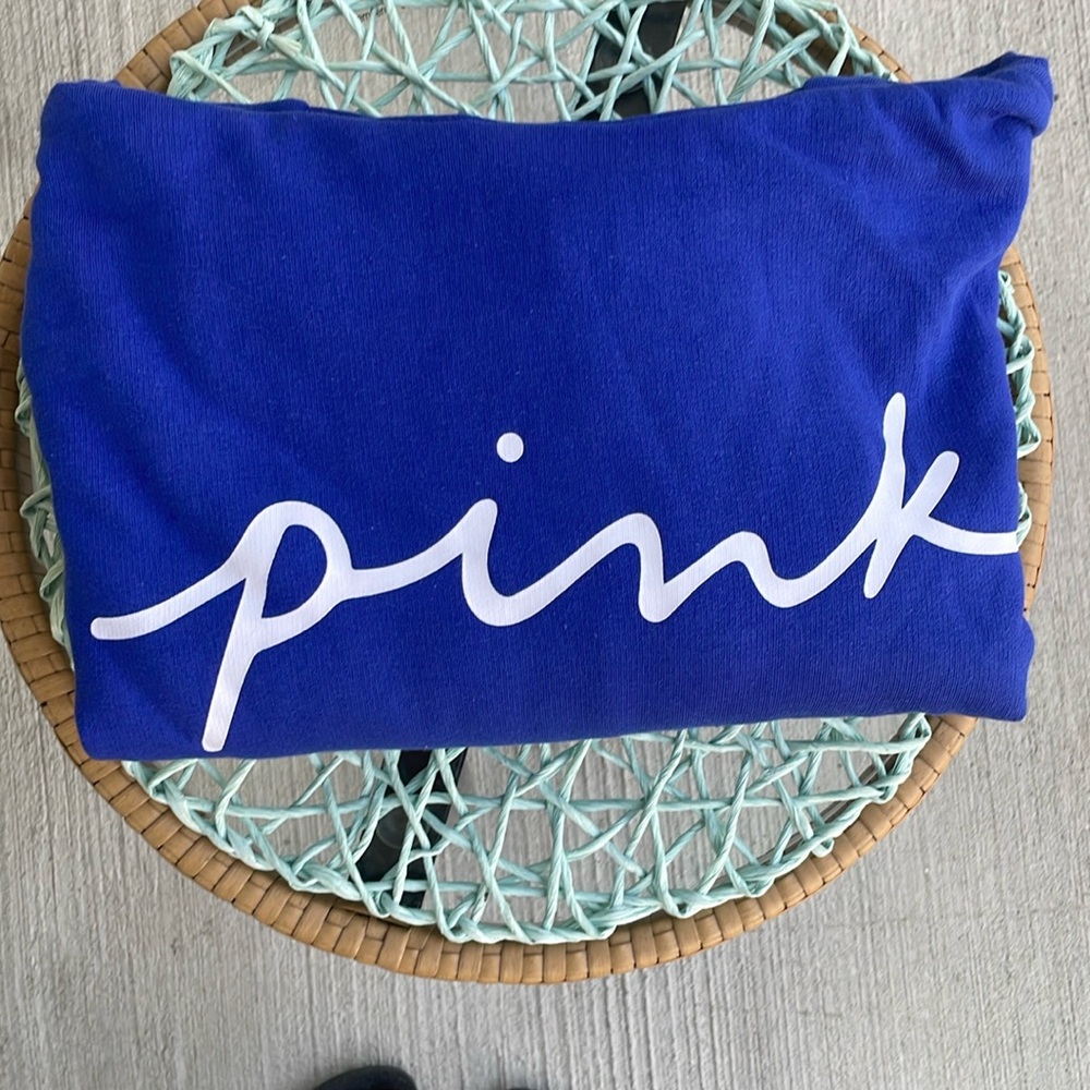 NWT VS Pink Hoodie